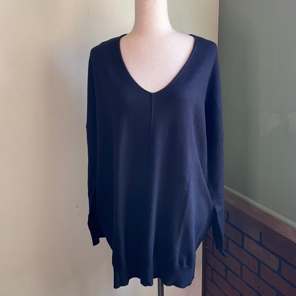 L Laurie Felt Oversized Sweater C03 6282